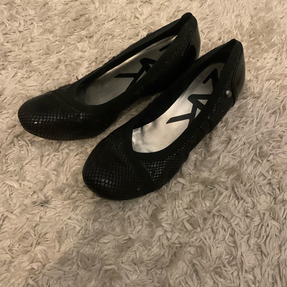 Anne Klein sport wedge